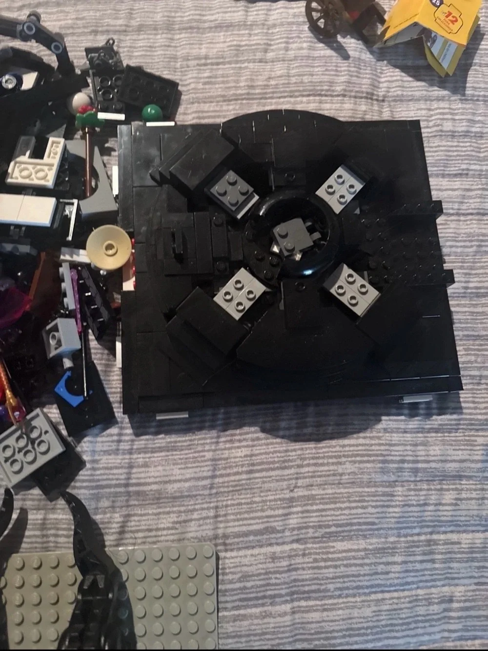 Lego Star Wars Scooby doo Monster Fighters and more minifigures spare parts